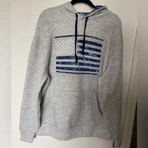 COPY - Mossy Oak men’s gray and blue American flag hoodie